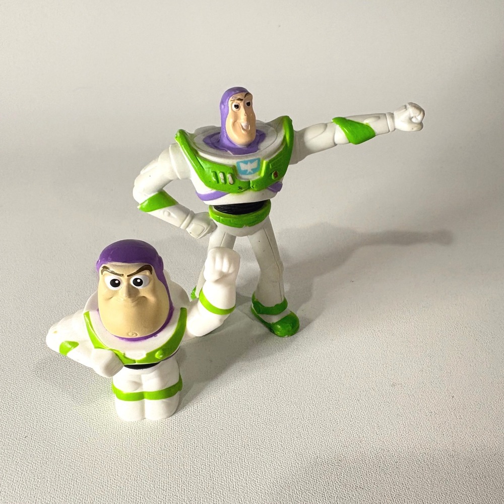 Disney Pixar Toy Story Buzz Lightyear Action Figure Lot of 2 Space Ranger Toys
